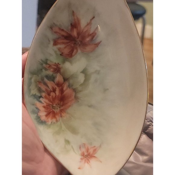 Handpainted And Signed J. Kirby 1967 Limoges Dresser Tray Charger Poinsettia - Picture 6 of 10